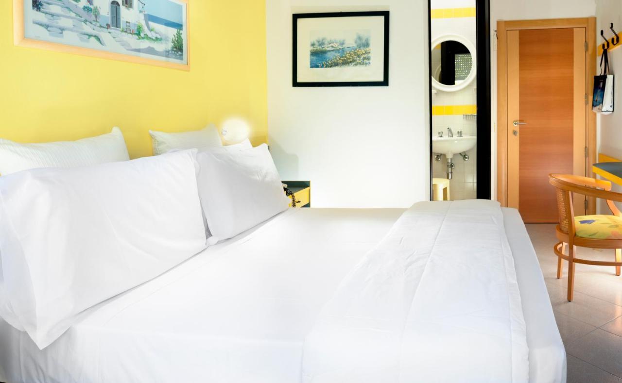 Hotel Castellucci Bellaria-Igea Marina Ngoại thất bức ảnh