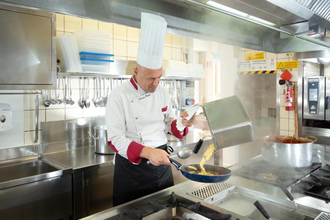 Hotel Castellucci Bellaria-Igea Marina Ngoại thất bức ảnh