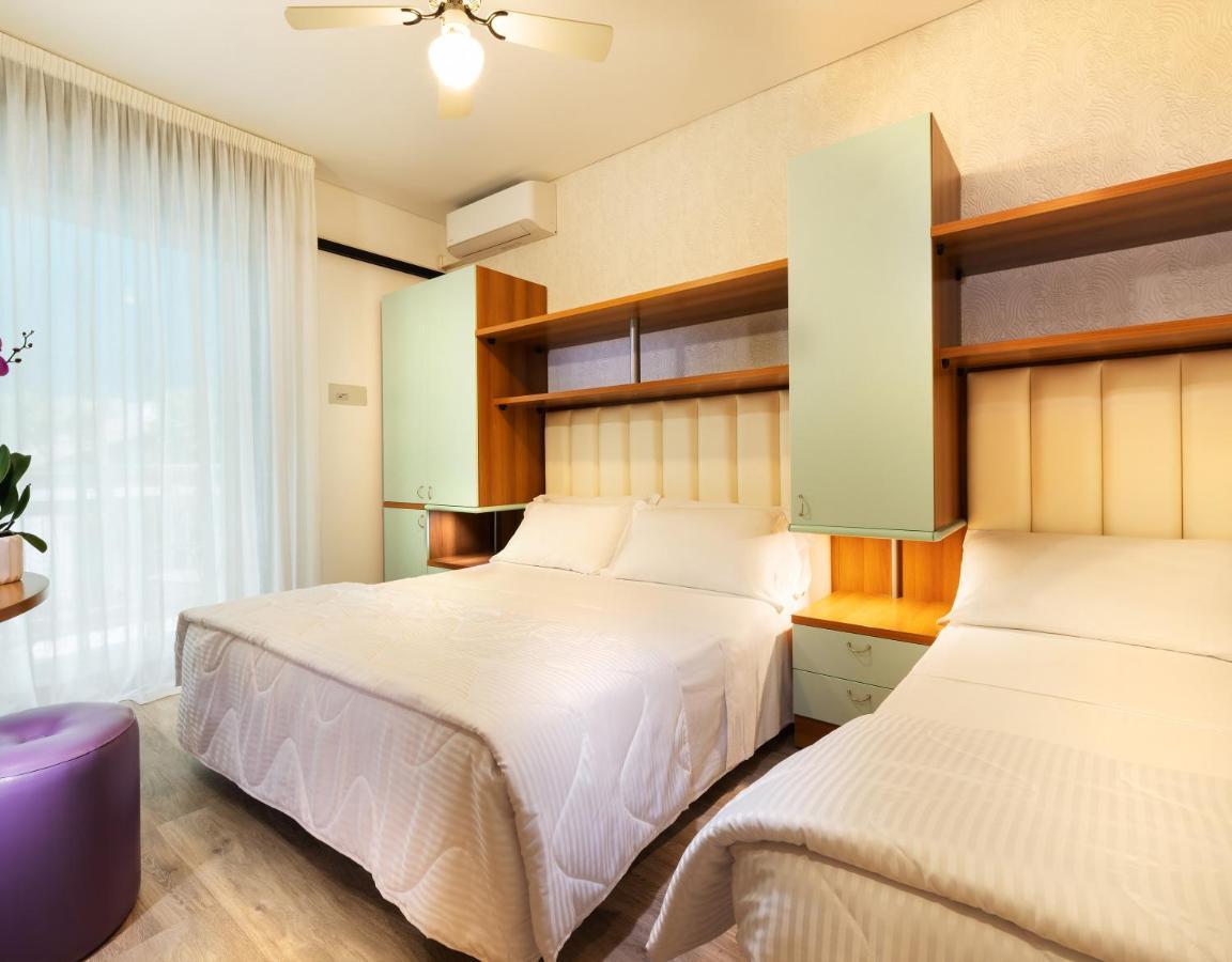 Hotel Castellucci Bellaria-Igea Marina Ngoại thất bức ảnh